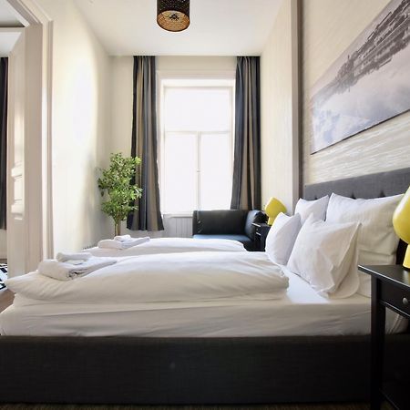 Standard Apartment By Hi5 - Dessewffy 39 Boedapest Buitenkant foto