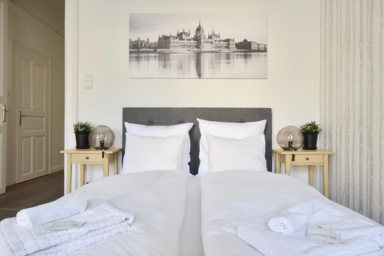 Standard Apartment By Hi5 - Dessewffy 39 Boedapest Buitenkant foto