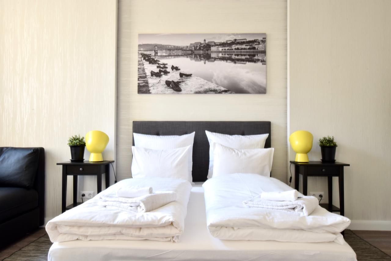 Standard Apartment By Hi5 - Dessewffy 39 Boedapest Buitenkant foto
