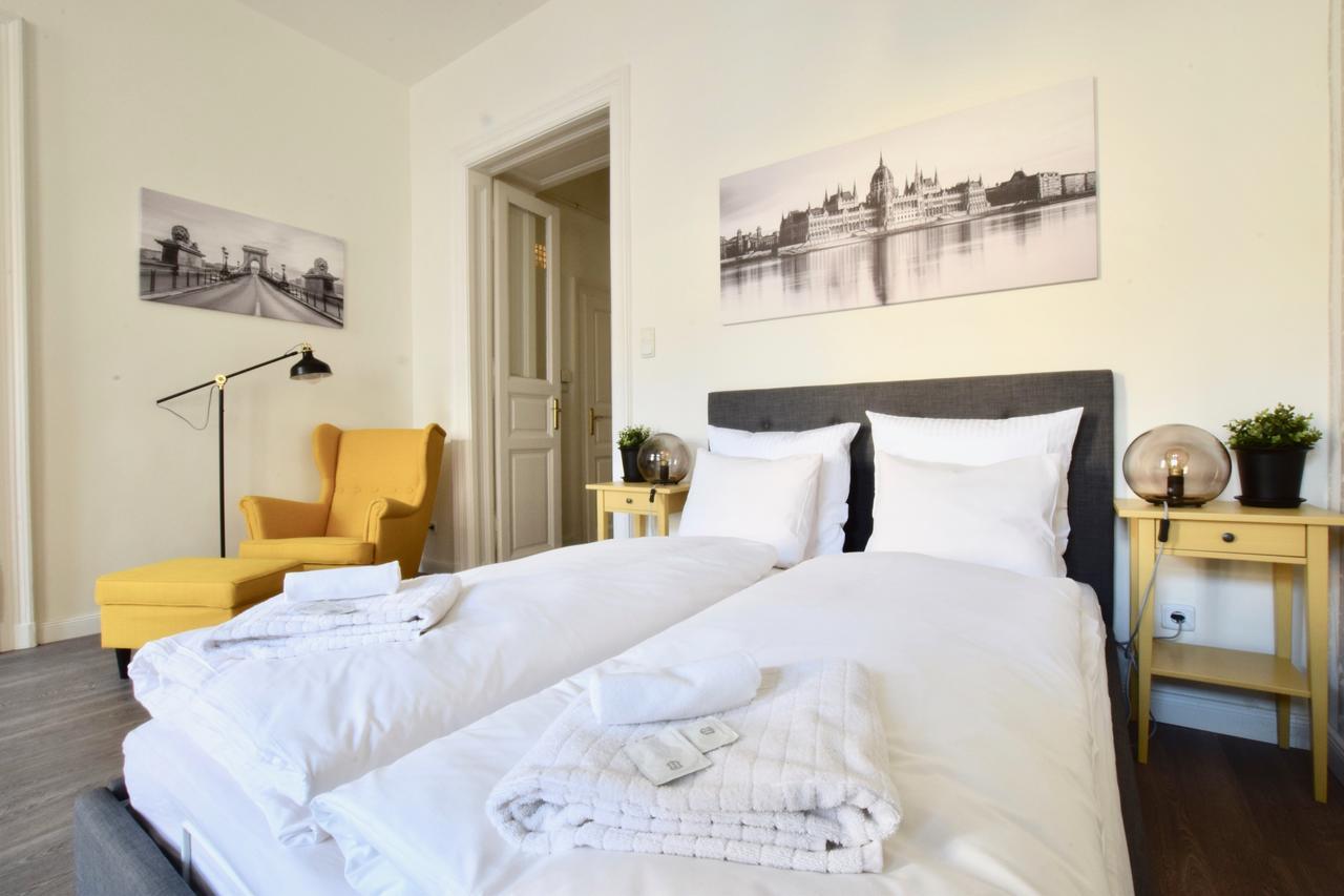 Standard Apartment By Hi5 - Dessewffy 39 Boedapest Buitenkant foto