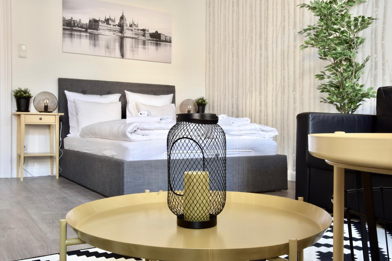 Standard Apartment By Hi5 - Dessewffy 39 Boedapest Buitenkant foto