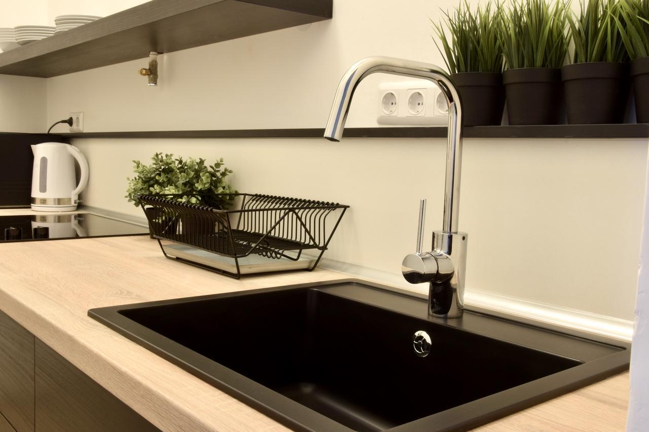 Standard Apartment By Hi5 - Dessewffy 39 Boedapest Buitenkant foto